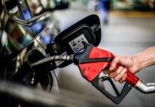 Governo adia decisão sobre aumento do etanol na gasolina para 32%